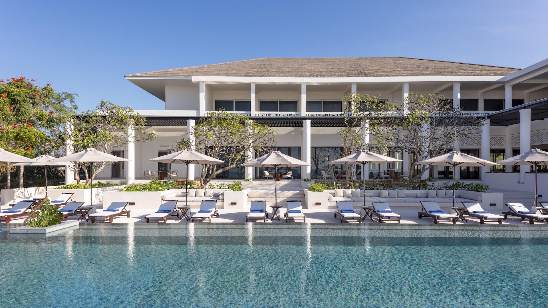 Azerai Ke Ga Bay Hotel Exterior photo