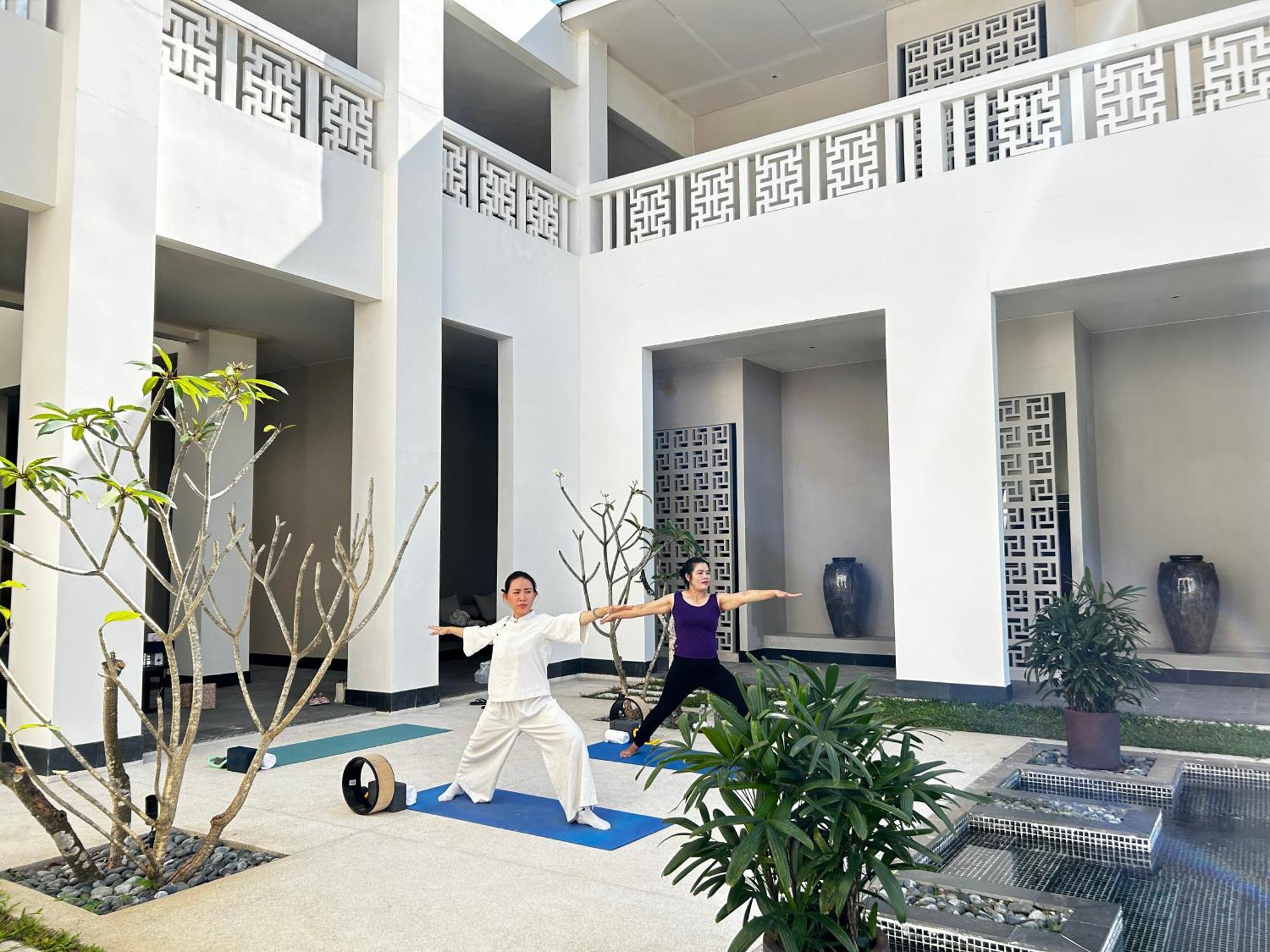 Azerai Ke Ga Bay Hotel Exterior photo